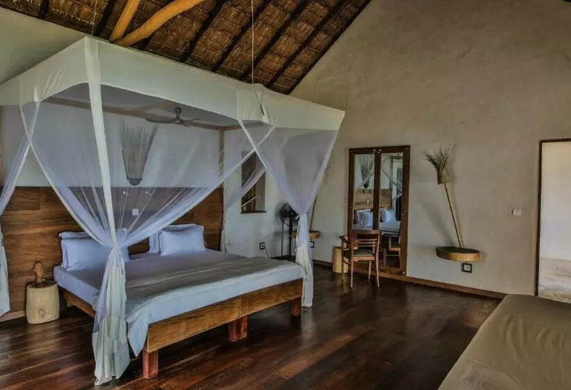 هتل Olobe Lodge