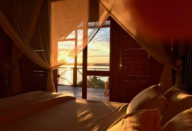 هتل Olobe Lodge