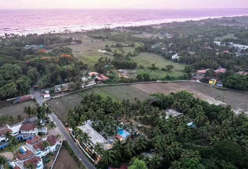 Hotelli The Woodside Inn