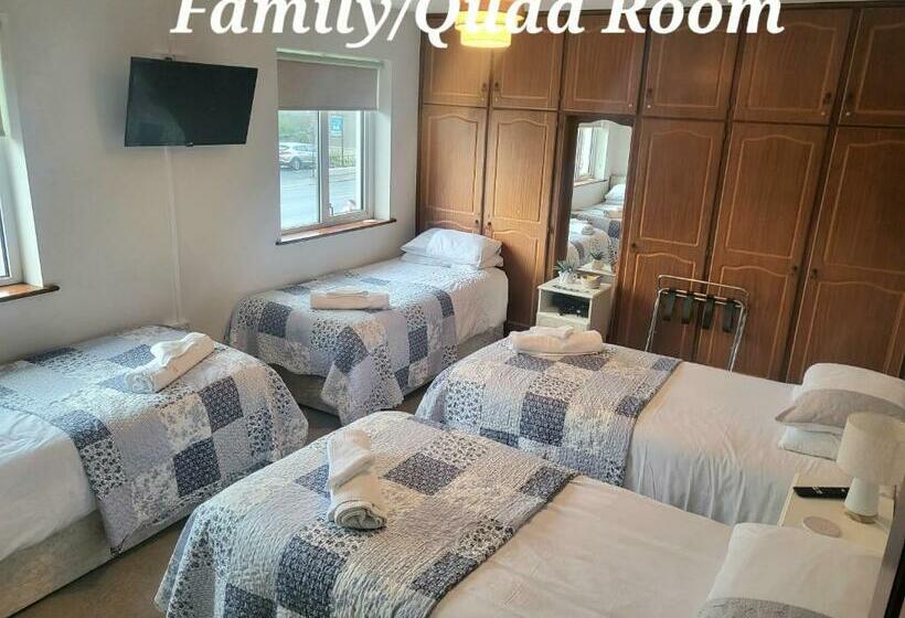 פנסיון Avalon House