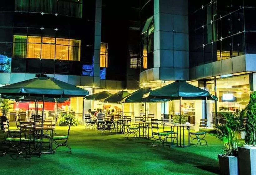 پانسیون Prideinn Azure Hotel Nairobi 7