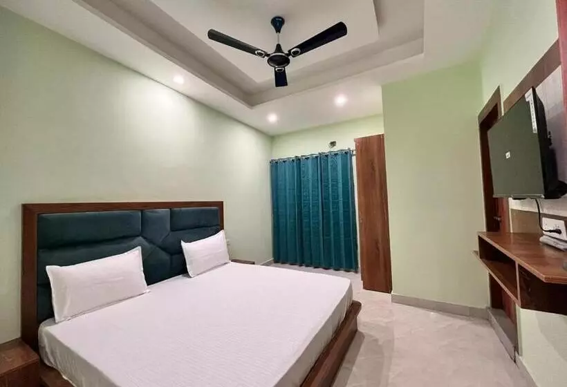 ホテル D Socialz Hostel