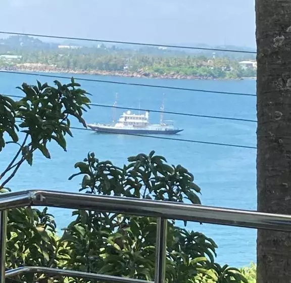 Jungle Beach Restaurant And Hotel Jbr