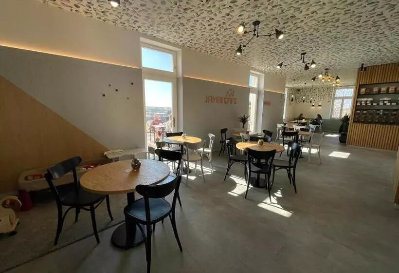 Majatalo Penzion Nad Lávkou