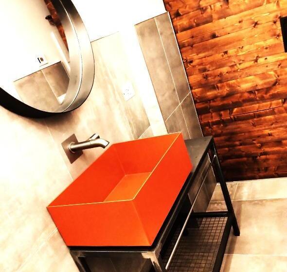 Garage47 Storica Officina Meccanica Loft B&b In Pienza