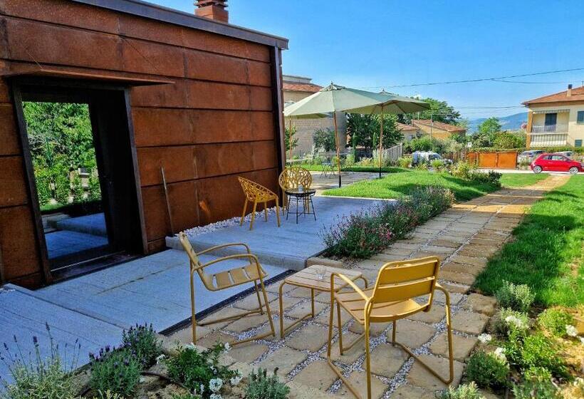 Garage47 Storica Officina Meccanica Loft B&b In Pienza