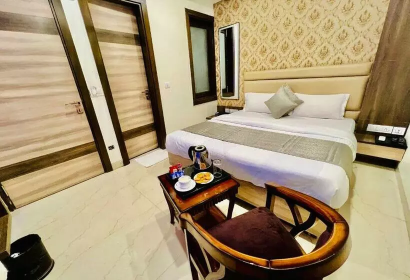 هتل Apple Inn & Suites, New Delhi