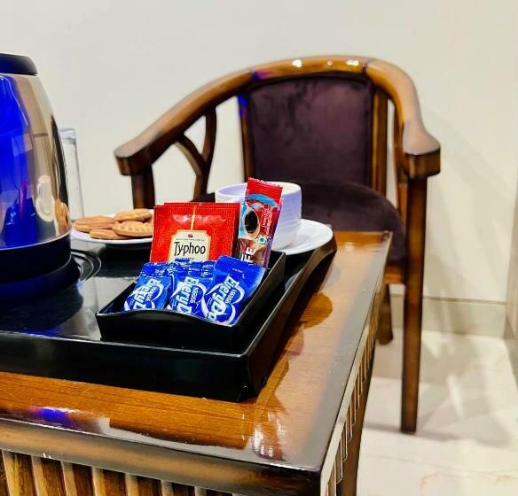 ホテル Apple Inn & Suites, New Delhi