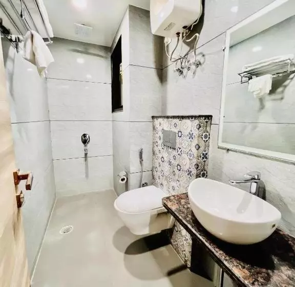 هتل Apple Inn & Suites, New Delhi