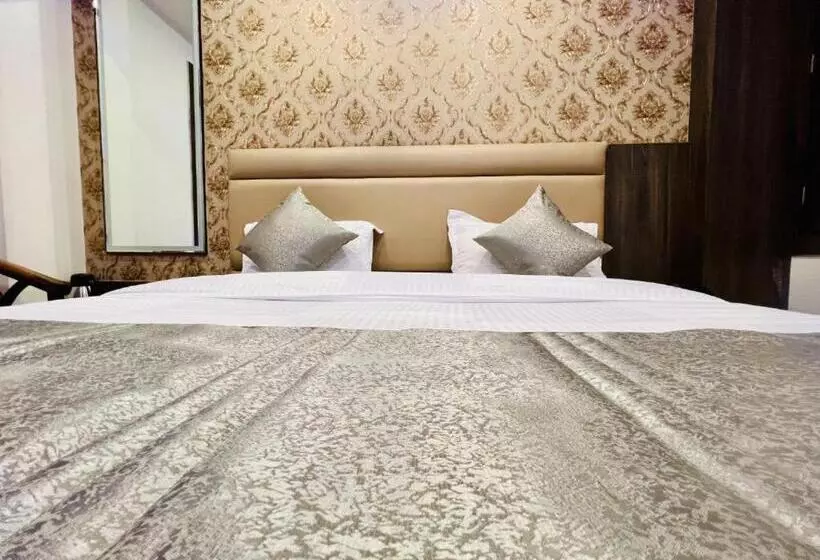 هتل Apple Inn & Suites, New Delhi