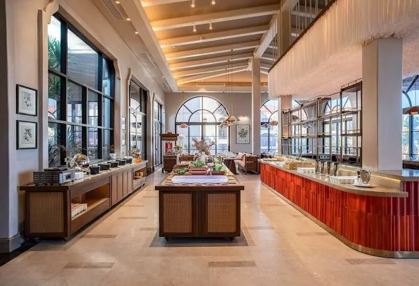 هتل Radisson Resort Phan Thiet