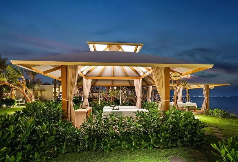 هتل Radisson Resort Phan Thiet