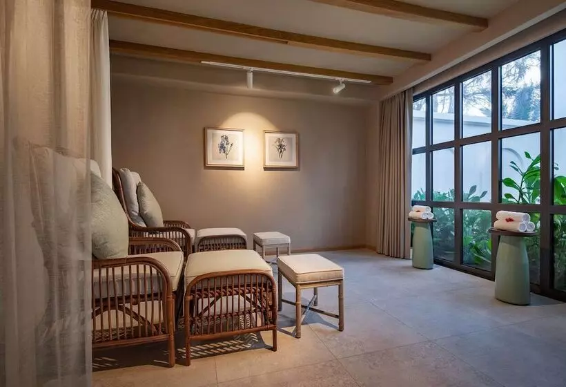 هتل Radisson Resort Phan Thiet