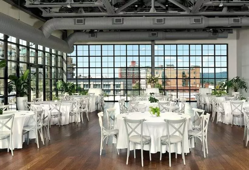 Hotelli The Restoration Asheville