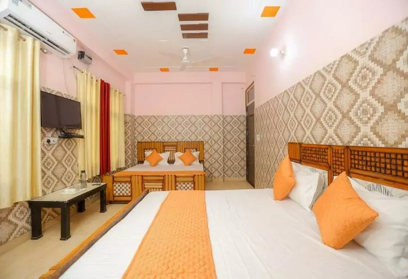 Majatalo Anand Varsha Luxury Stays