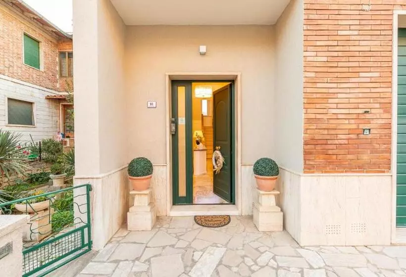 ペンション L Acqua E La Pietra