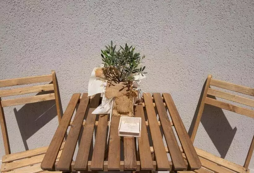 ペンション L Acqua E La Pietra