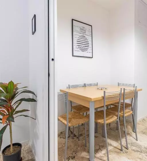 ペンション L Acqua E La Pietra