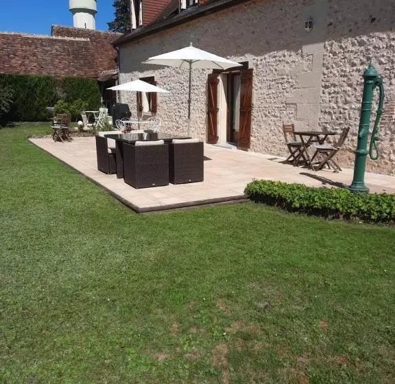 Majatalo La Maison Genevier   Chambre Marguerite