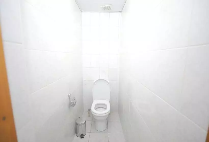 S & D Hostel