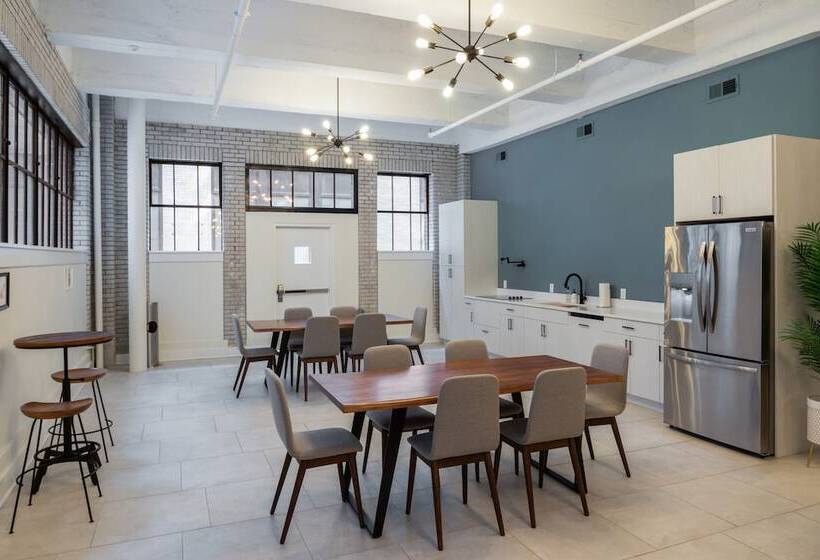 The Ledger Residences By Sosuite Old City