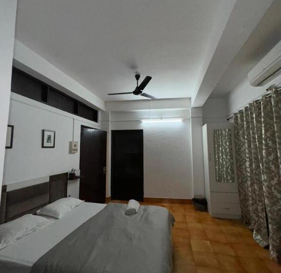 تختخواب و صبحانه La Belleza