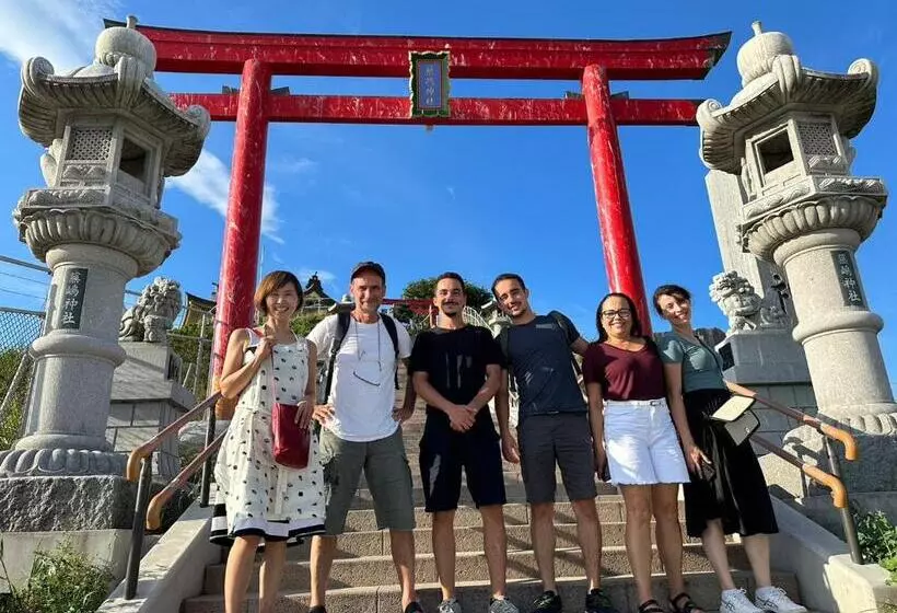 ペンション 津軽三味線と民謡 ゲストハウス繭子の宿