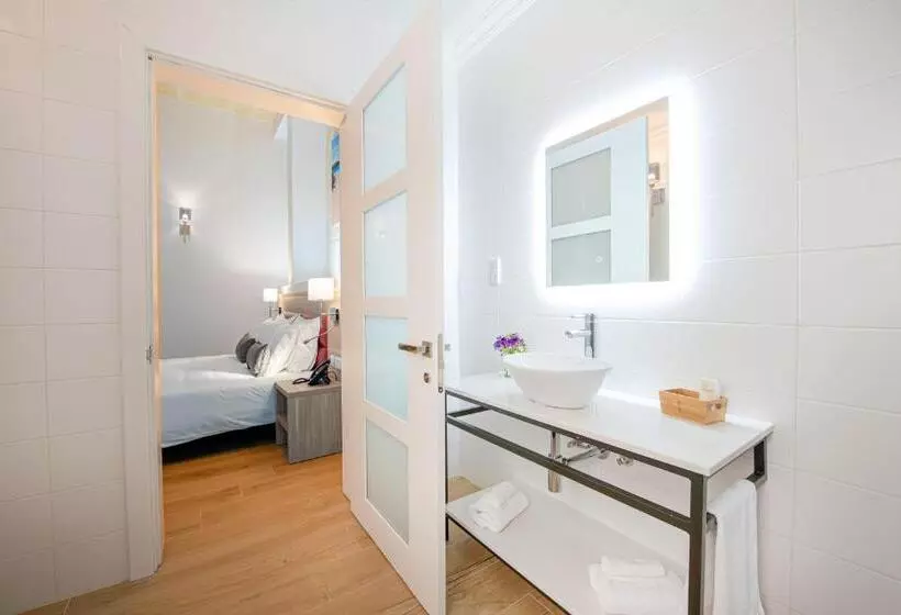 پانسیون Georges Boutique Living