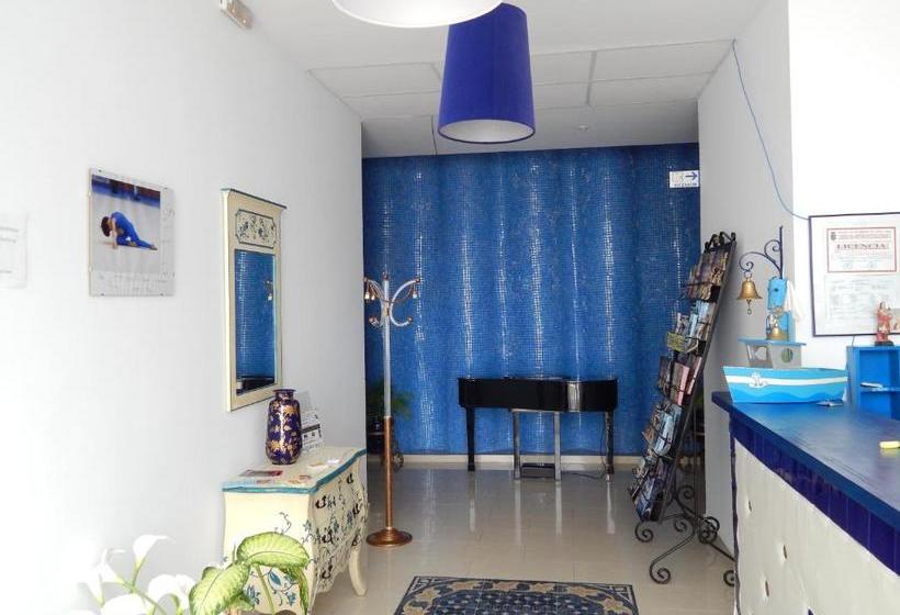 Aparthotel Playa Conil