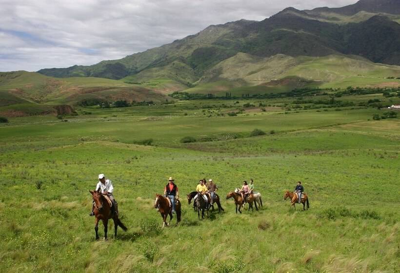 Estancia Las Carreras