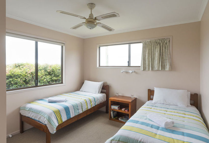 בית מלון כפרי Byron Bay Farm Cottages