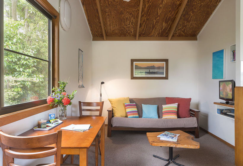 בית מלון כפרי Byron Bay Farm Cottages