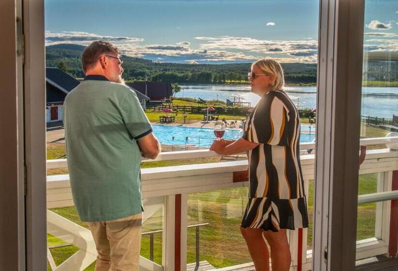 فندق Grand Arctic Resort