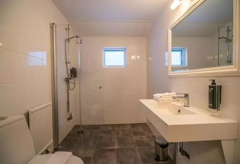 בית מלון כפרי Grand Arctic Resort