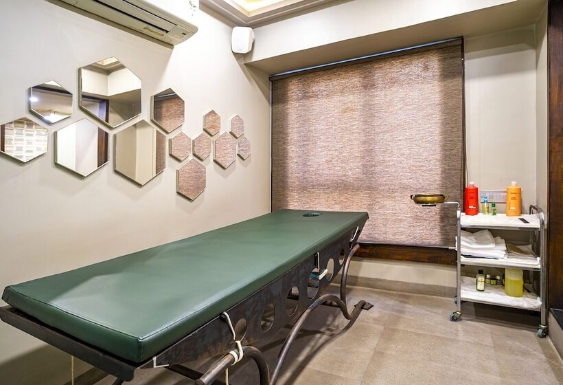 Infiniti Hotel & Spa