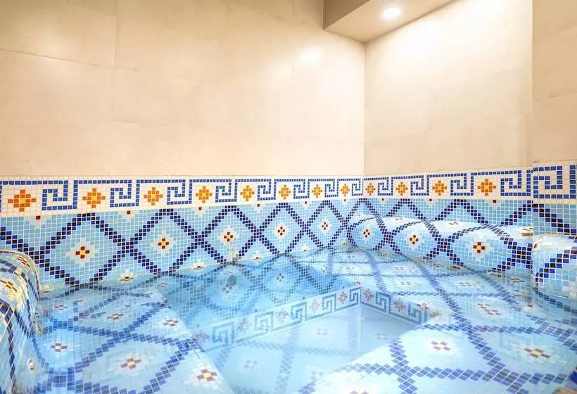 Infiniti Hotel & Spa