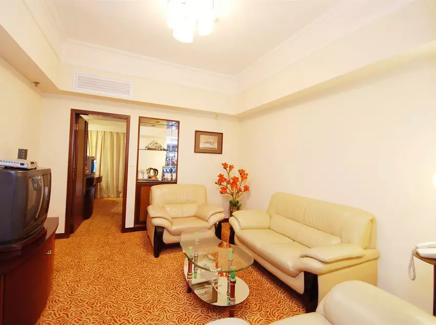 Hotel Overseas Chinese Friendship