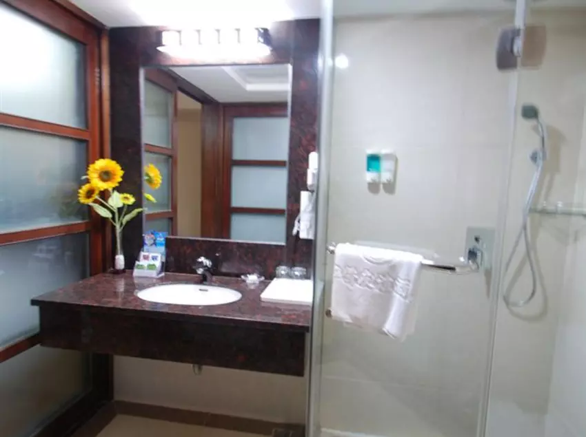 Hotel Overseas Chinese Friendship