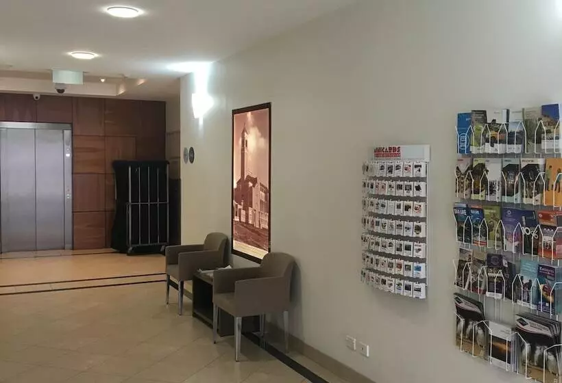 酒店 Quest Glen Waverley