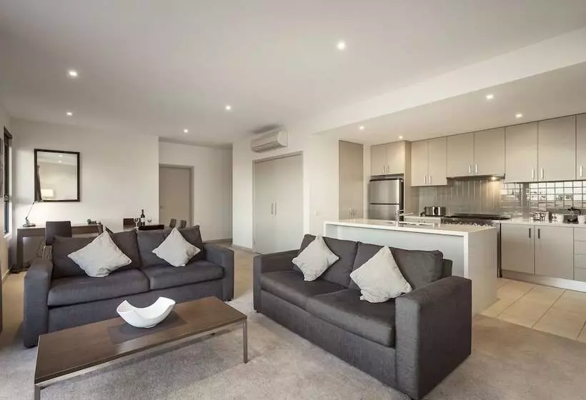 酒店 Quest Glen Waverley