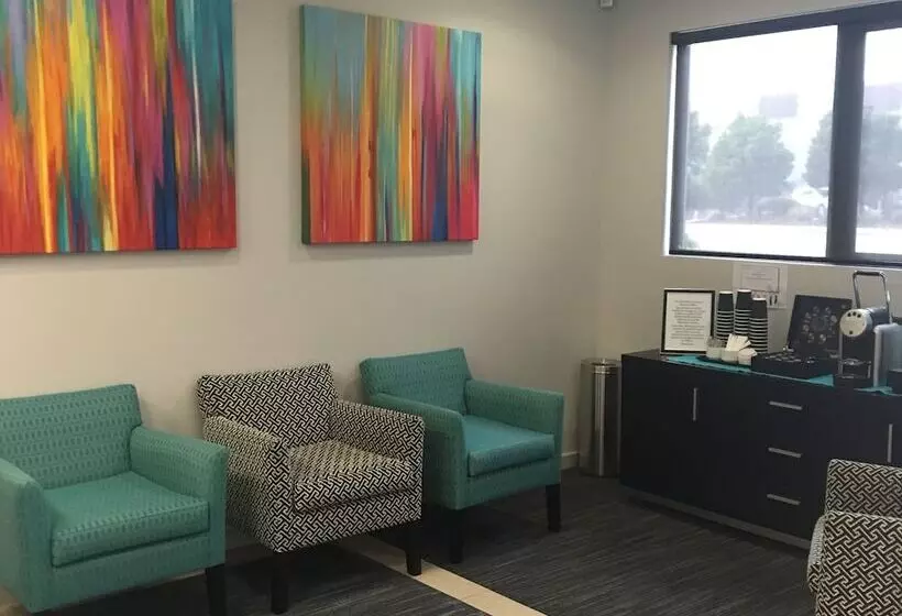 酒店 Quest Glen Waverley