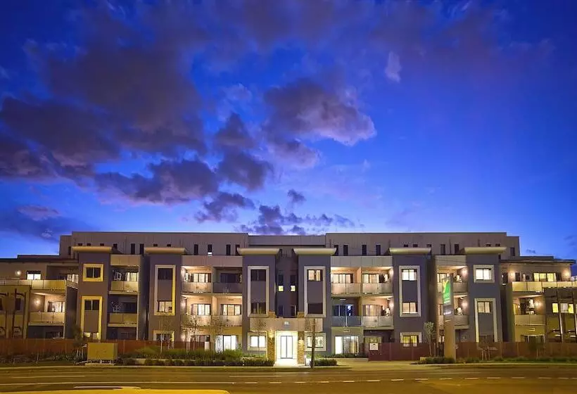 酒店 Quest Glen Waverley