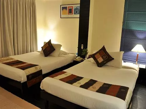 ホテル Sterling Suites Langford Town