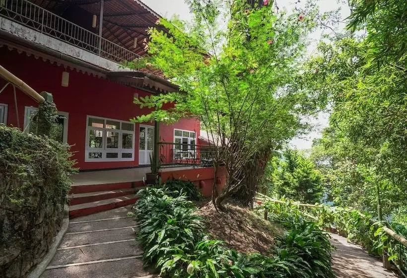 هتل Tea Valley Resort, Munnar