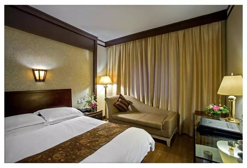 Ningbo Zhongshan Hotel