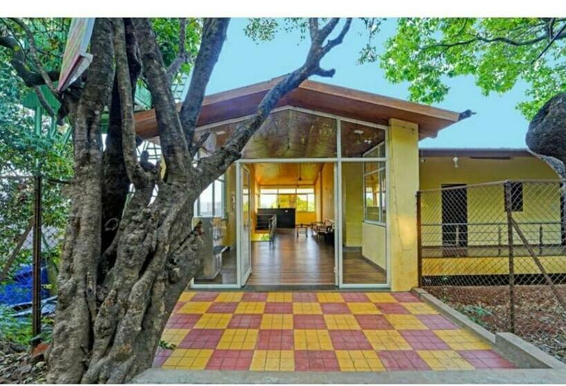 Hotelli Kadam Farm Resort