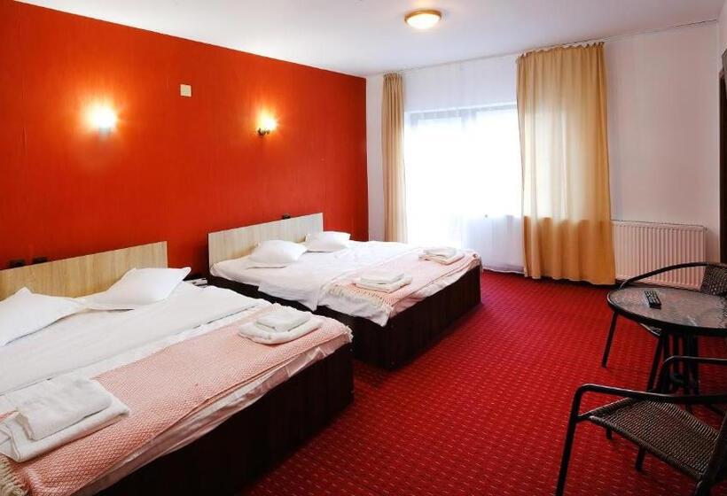 בית מלון כפרי Pensiunea Montan Din Bran,sat Simon Spa Indoor