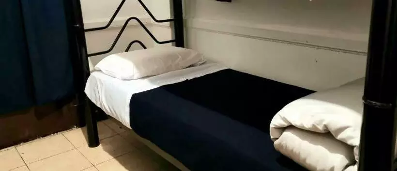Katana Capsule Hostel
