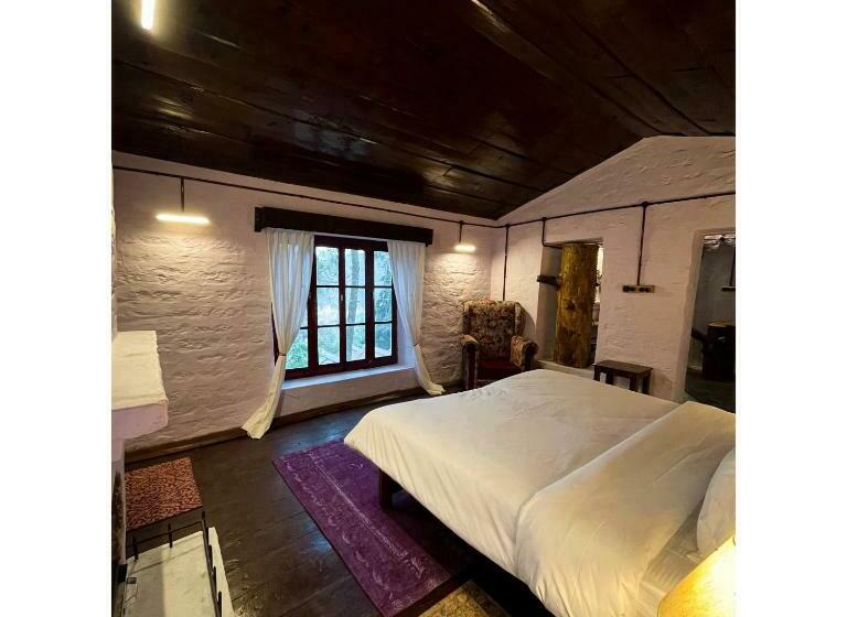 Pensão Mulberry House