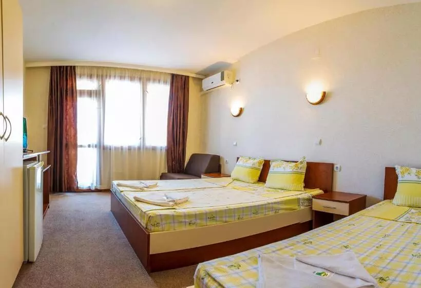 Hotelli хотел бриз